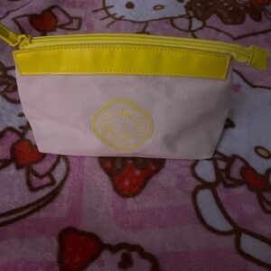 Makeup bag